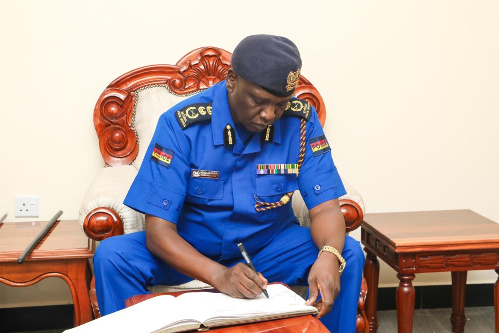 Police IG Douglas Kanja signing a visitors book in Kwale on Tuesday January 21, 2025. PHOTO/@NPSOfficial_KE/X