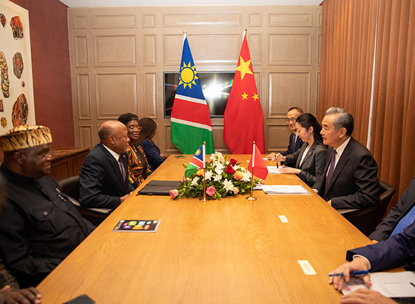 Chinese Foreign Minister Wang Yi holds talks with Namibia's President Nangolo Mbumba in Swakopmund, Namibia, January 6, 2025. /Chinese Foreign Ministry